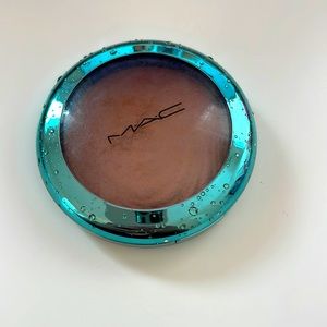 MAC Extra Dimension Bronzer - Delphic